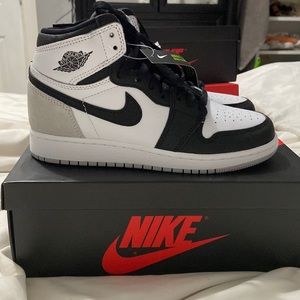 Air Jordan 1 Retro High OG black/ Smokey grey-white